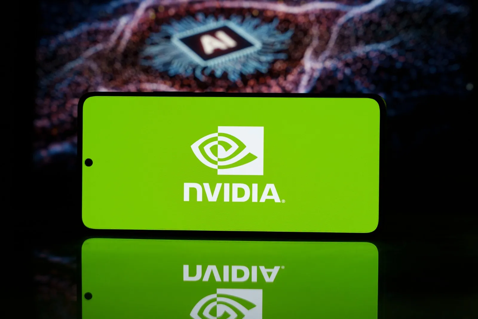 Nvidia vrea să crească prețul cipurilor pentru AI