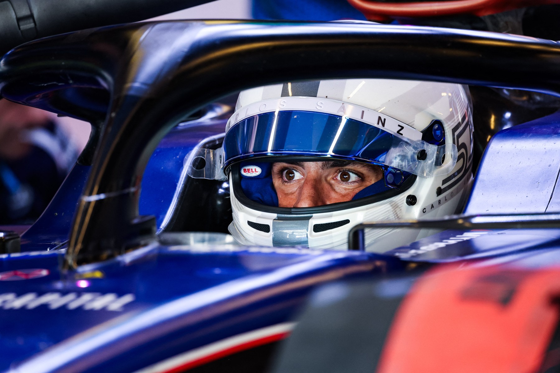 Carlos Sainz, penalizat cu cinci poziții pe grila de start de la Baku după prima sa calificare în Q3 din acest sezon