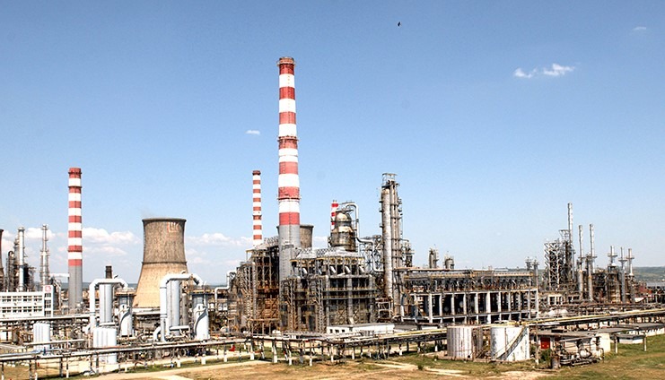 Petrotel Lukoil invocă datorii de peste 936 de milioane de lei pentru intrarea în insolvență, după oprirea rafinăriei din cauza sancțiunilor internaționale