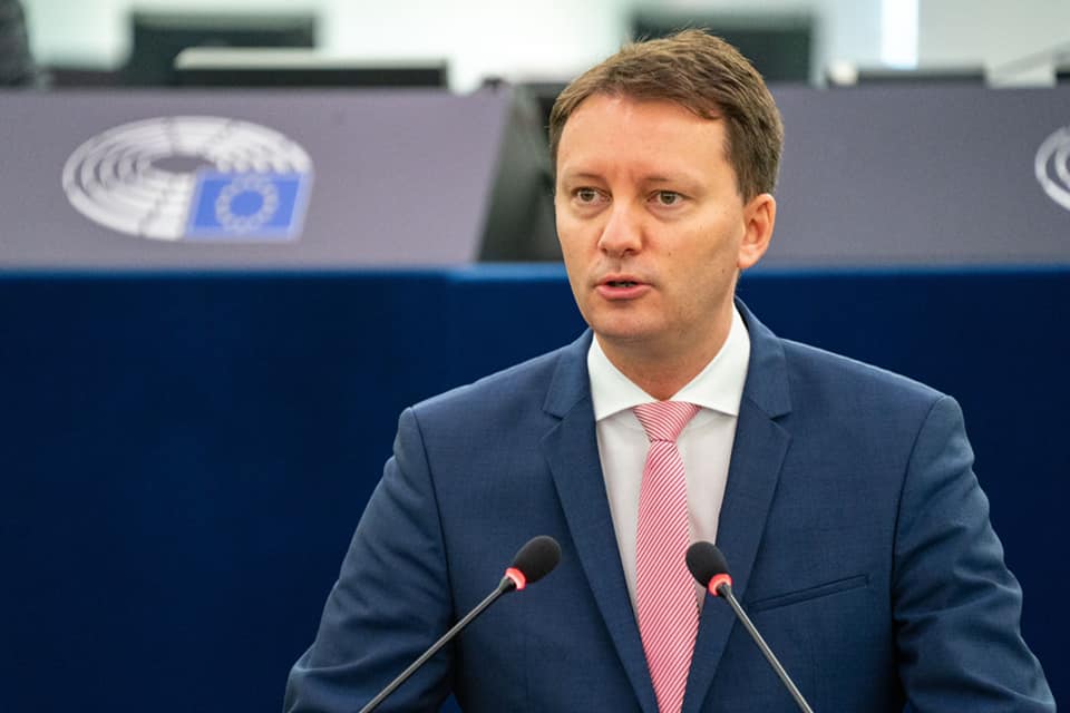 Premierul desemnat Siegfried Mureșan: România are nevoie de un Guvern care să continue măsurile de reformă. La începutul săptămânii viitoare prezentăm prioritățile de guvernare, programul de guvernare va fi serios, pro-european și credibil