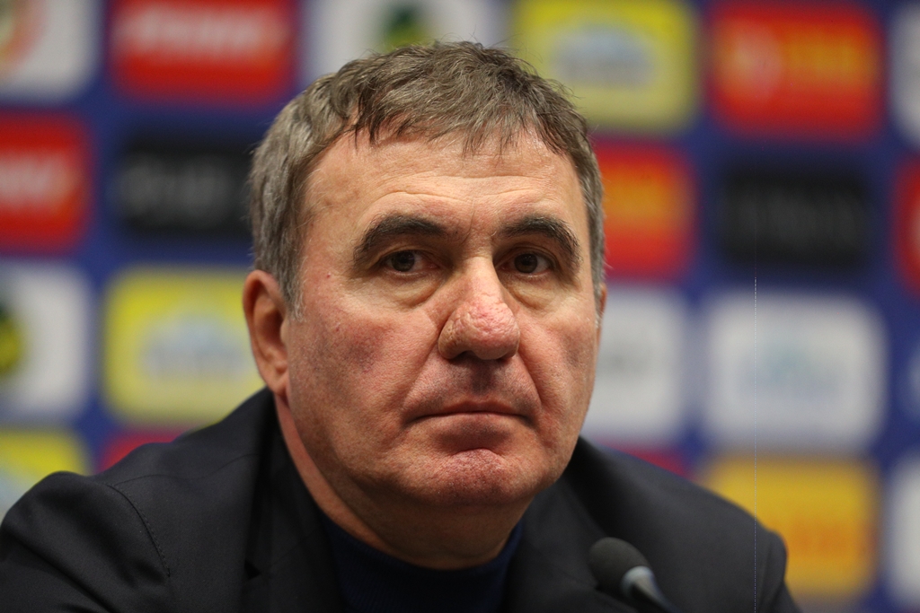 Gheorghe Hagi confirmă că va schimba portarul la meciul cu Polonia