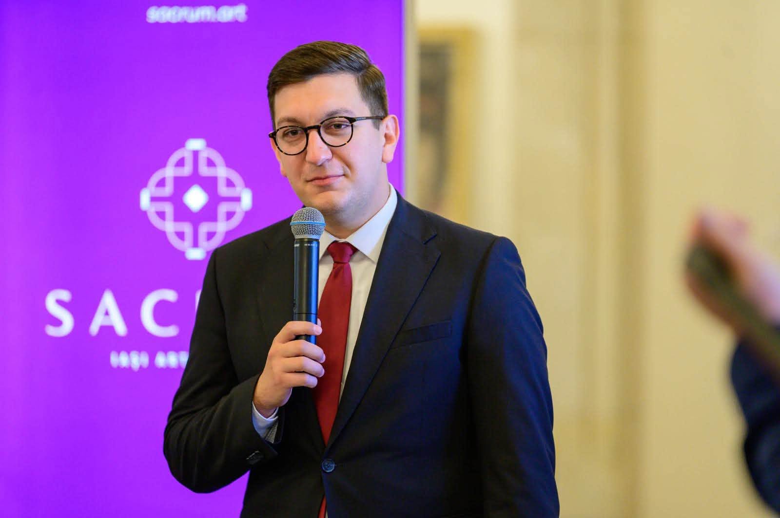 Datorii de zeci de milioane de lei și poprire pe salariu pentru subprefectul de Iași Florin Iulian Bucșă (USR) / Firma sa a eșuat într-un contract strategic cu IGSU