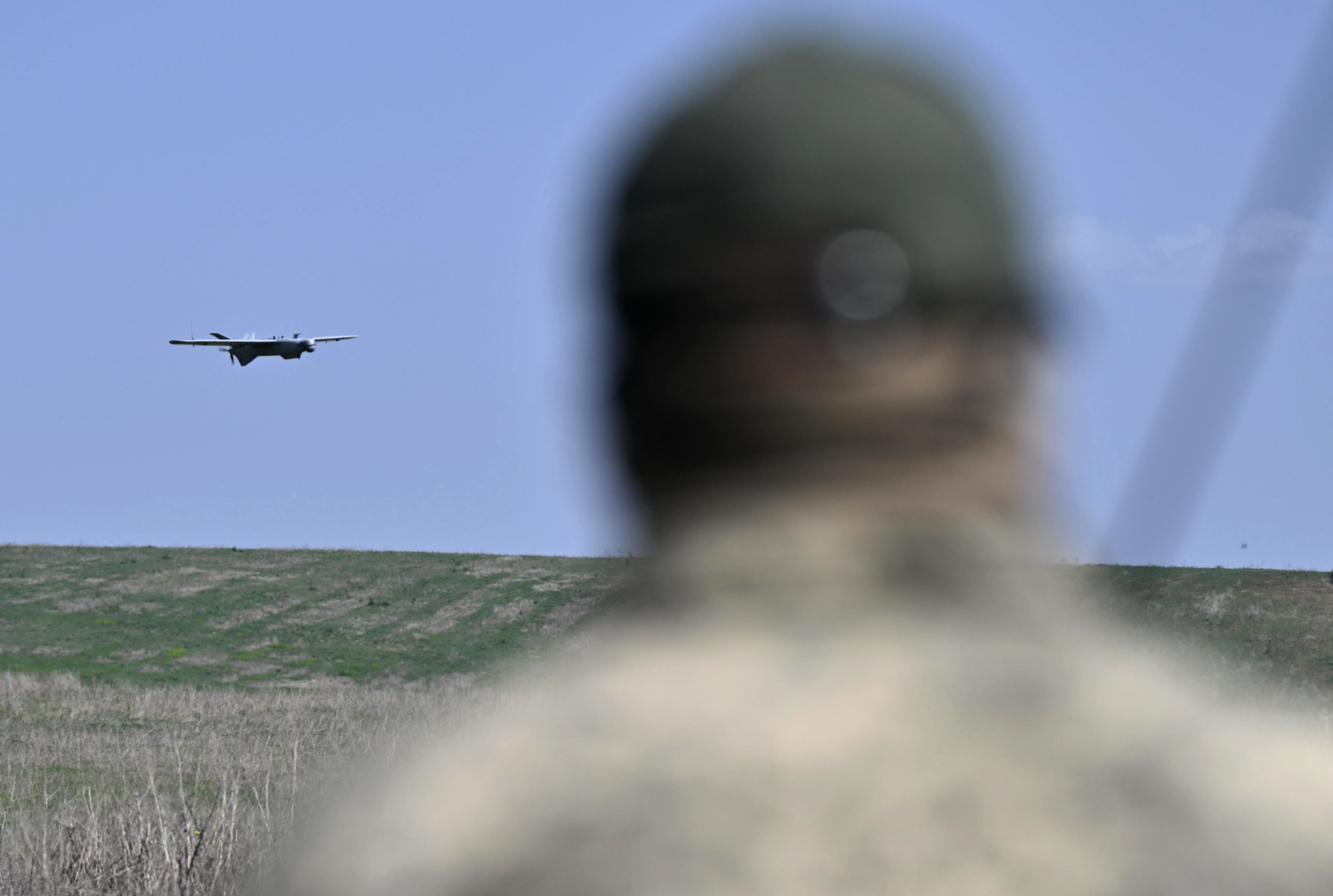 Două mesaje RO-ALERT azi-noapte după depistarea unor drone în apropierea graniţei cu România, lângă Tulcea
