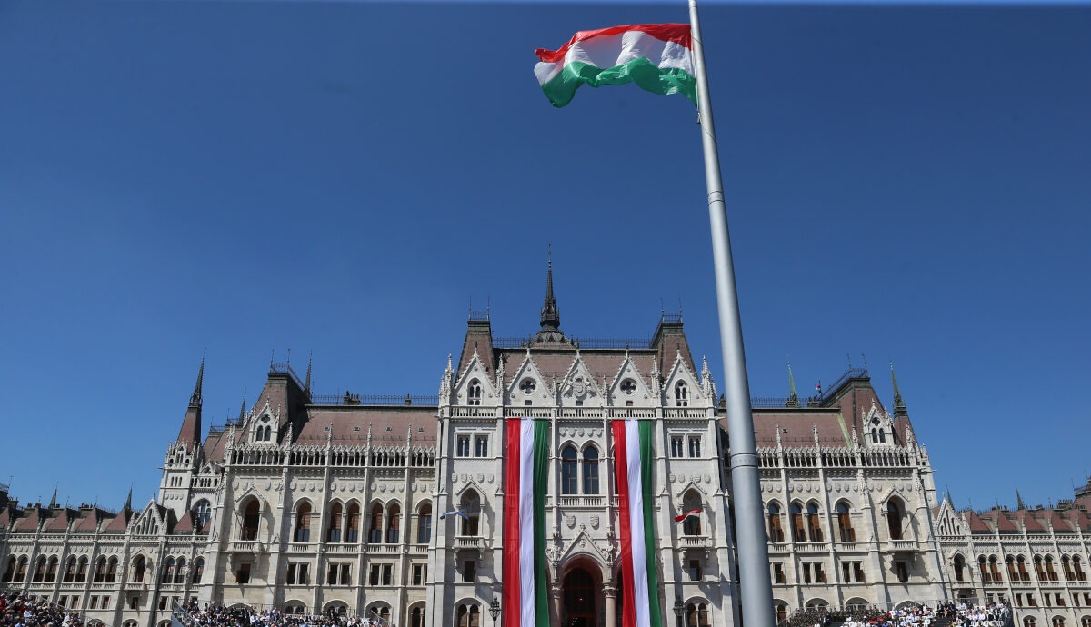 30 de ani de la semnarea Tratatului de înţelegere, cooperare şi bună vecinătate dintre România şi Ungari